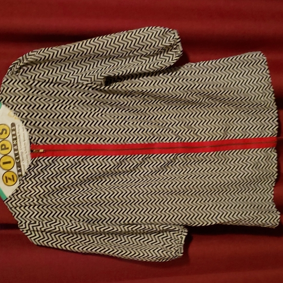 Bee Stitched blouse chevron print - Picture 4 of 7